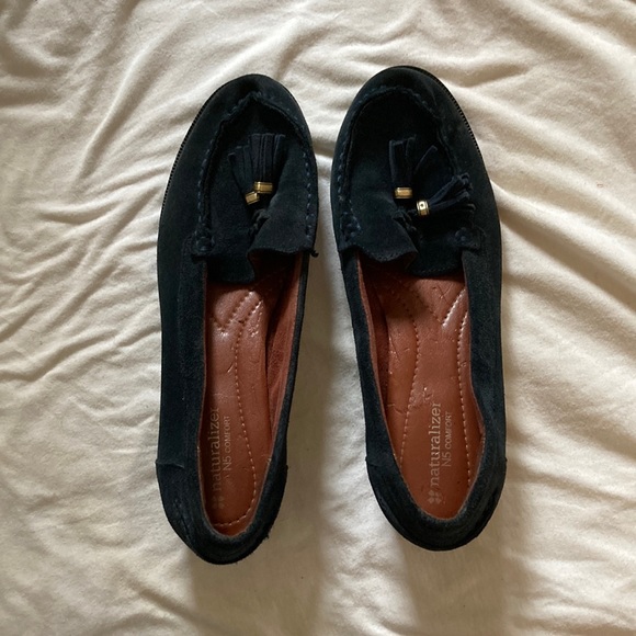 Naturalizer N5 Comfort Loafer - Picture 8 of 13